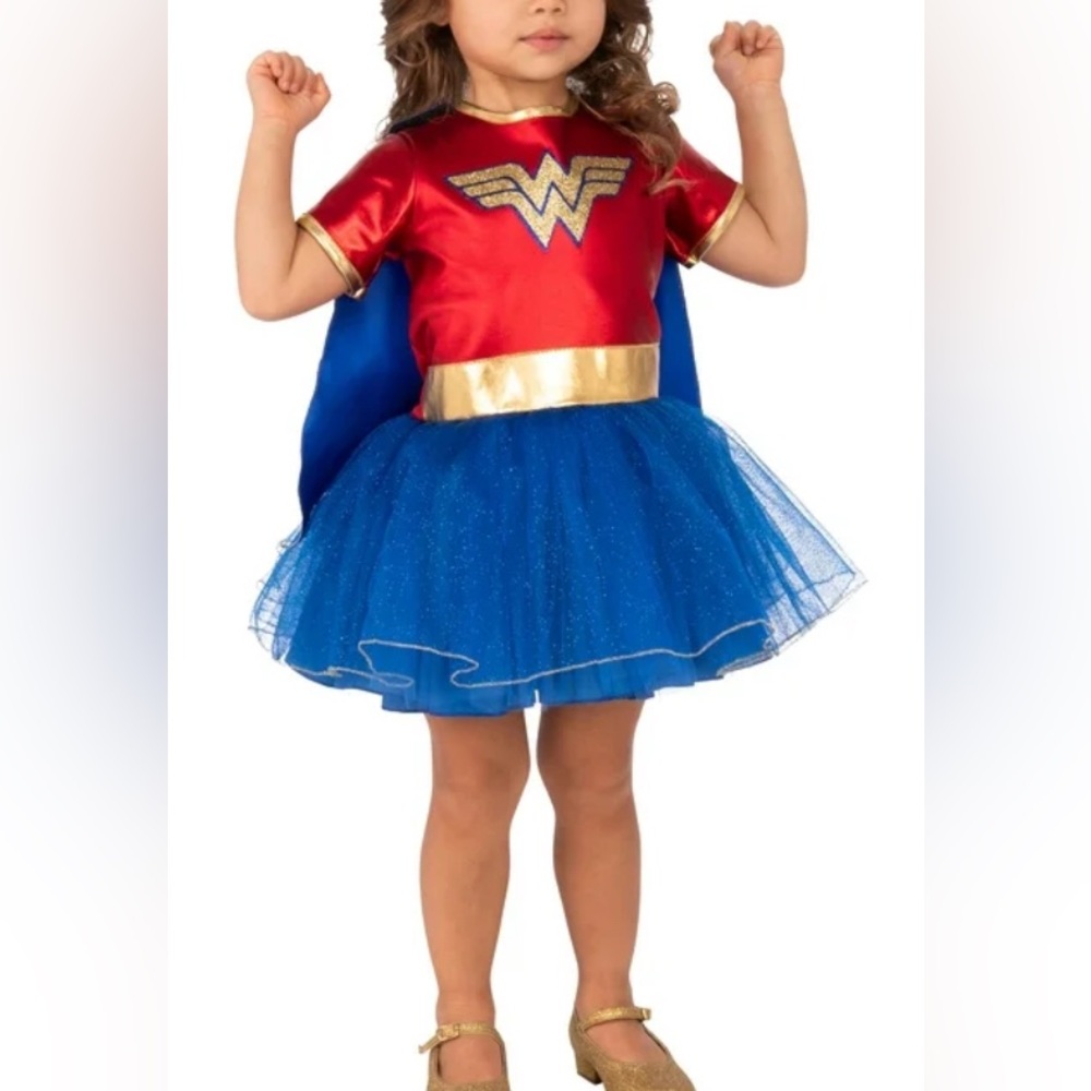 Toddler Girls DC Comics WONDER WOMAN Halloween Costume Cape Size 4/5 T NWT